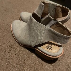 Sofft Slingback gray suede block heel sz 8